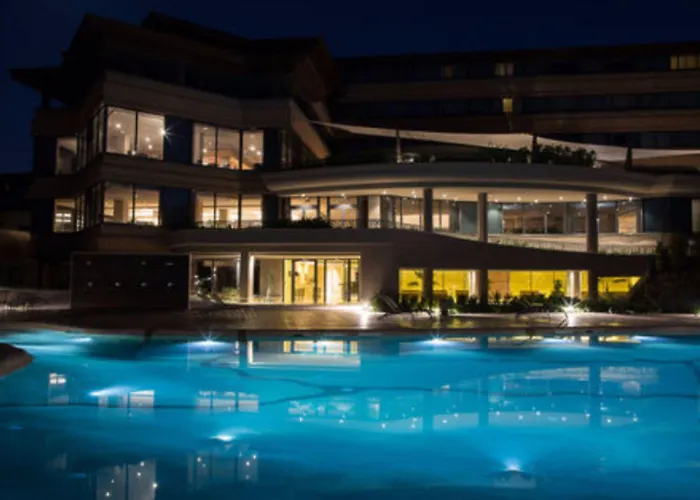A.Roma Lifestyle Hotel